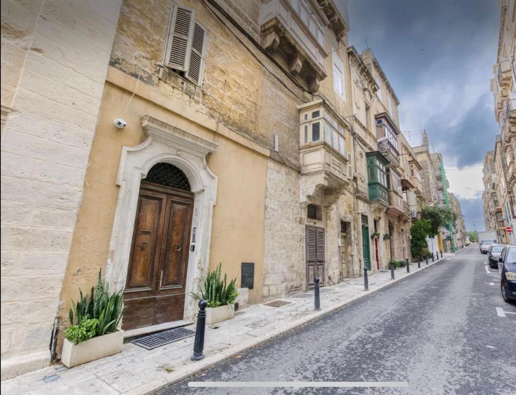 Floriana 5 Minutes Walk To The Capital City Buitenkant foto